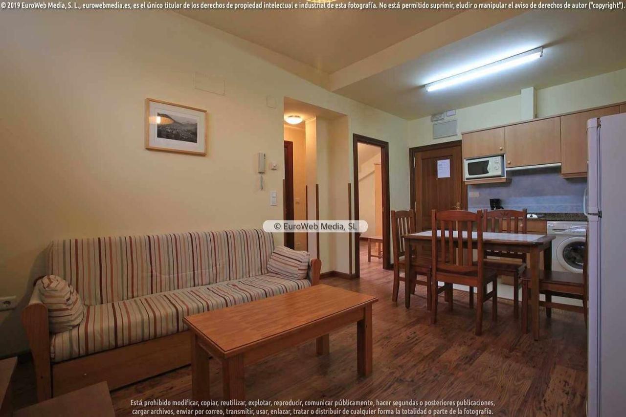 Appartement Apartamento 4 Casa Graciano à Onís Extérieur photo
