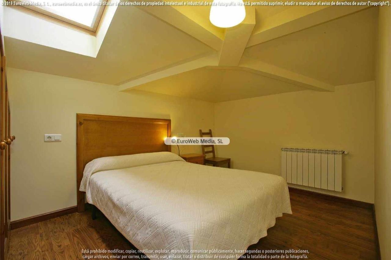 Appartement Apartamento 4 Casa Graciano à Onís Extérieur photo