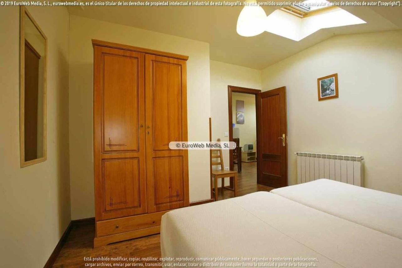 Appartement Apartamento 4 Casa Graciano à Onís Extérieur photo